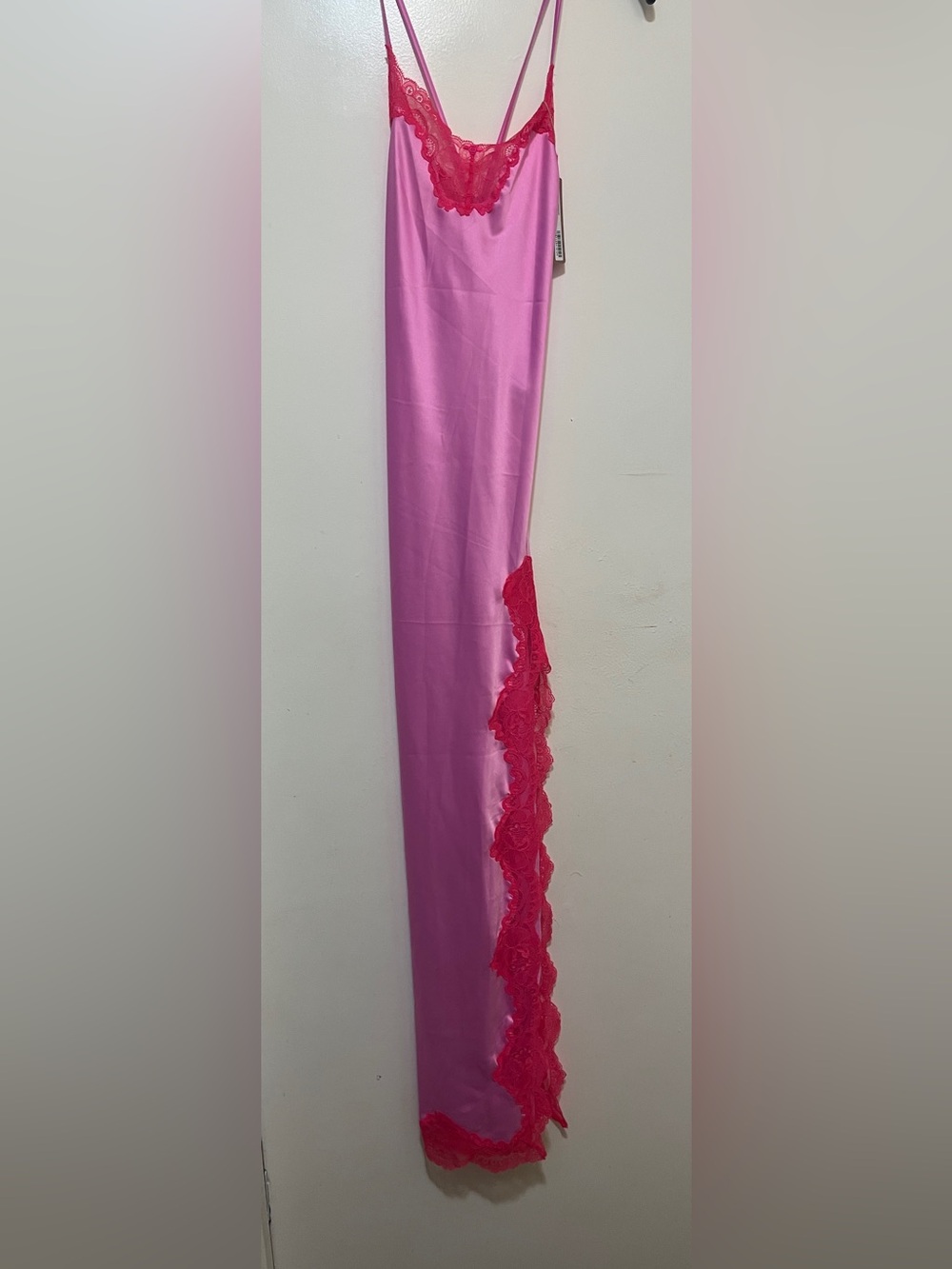 SKIMS Stretch Satin Lace Long Neon Orchid Pink Dress - Picture 5 of 9